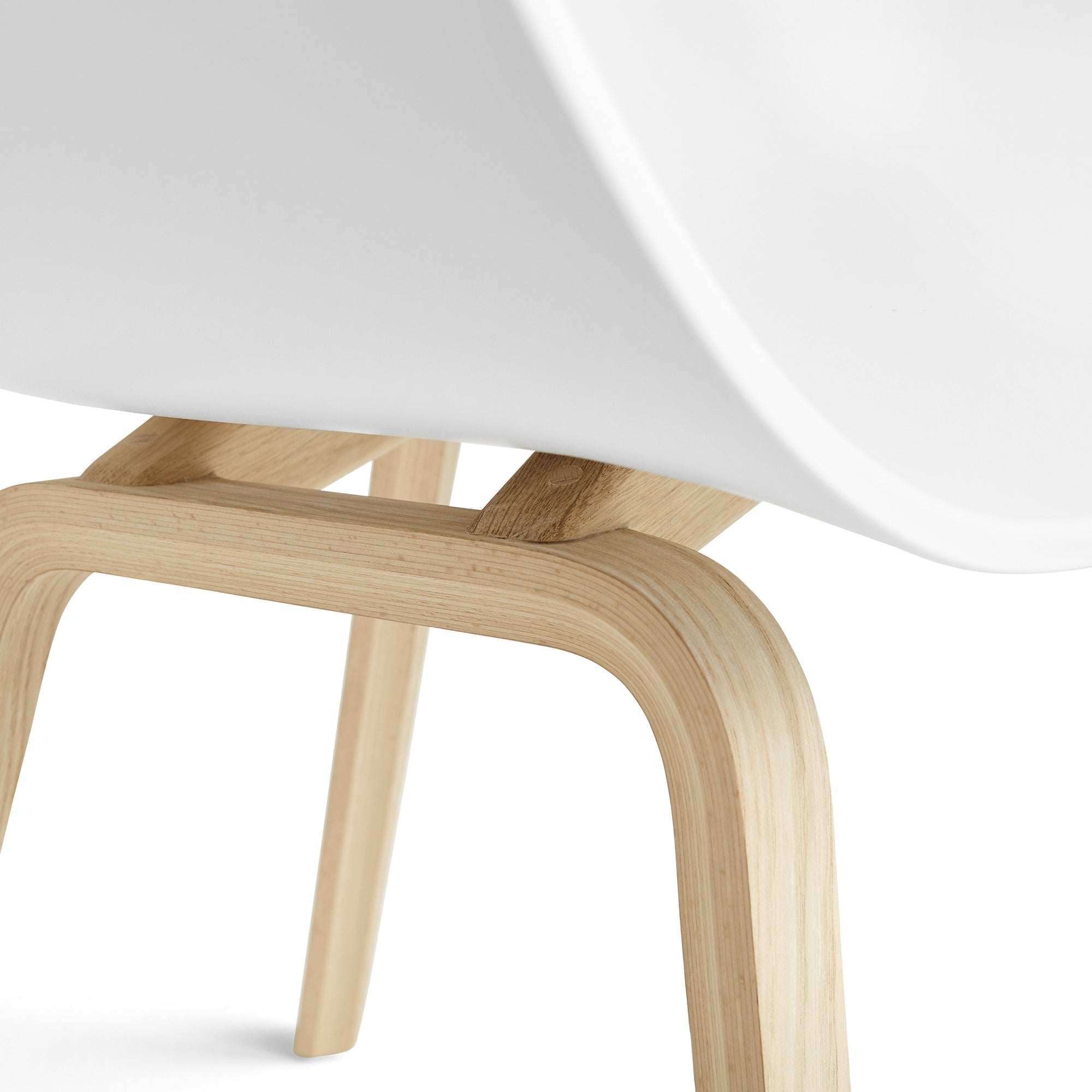 About A Chair AAC 22