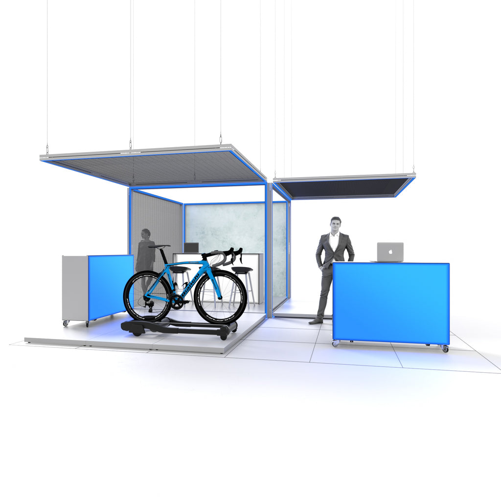 Inmitten einer schwebenden Architektur aus Licht und Linien steht sie: die perfekte Symbiose aus Design, Bewegung und Technologie. Der Raum – modular, offen, reduziert – lädt zum Erkunden ein. Er ist mehr als ein Showroom, er ist eine Bühne für Innovation.