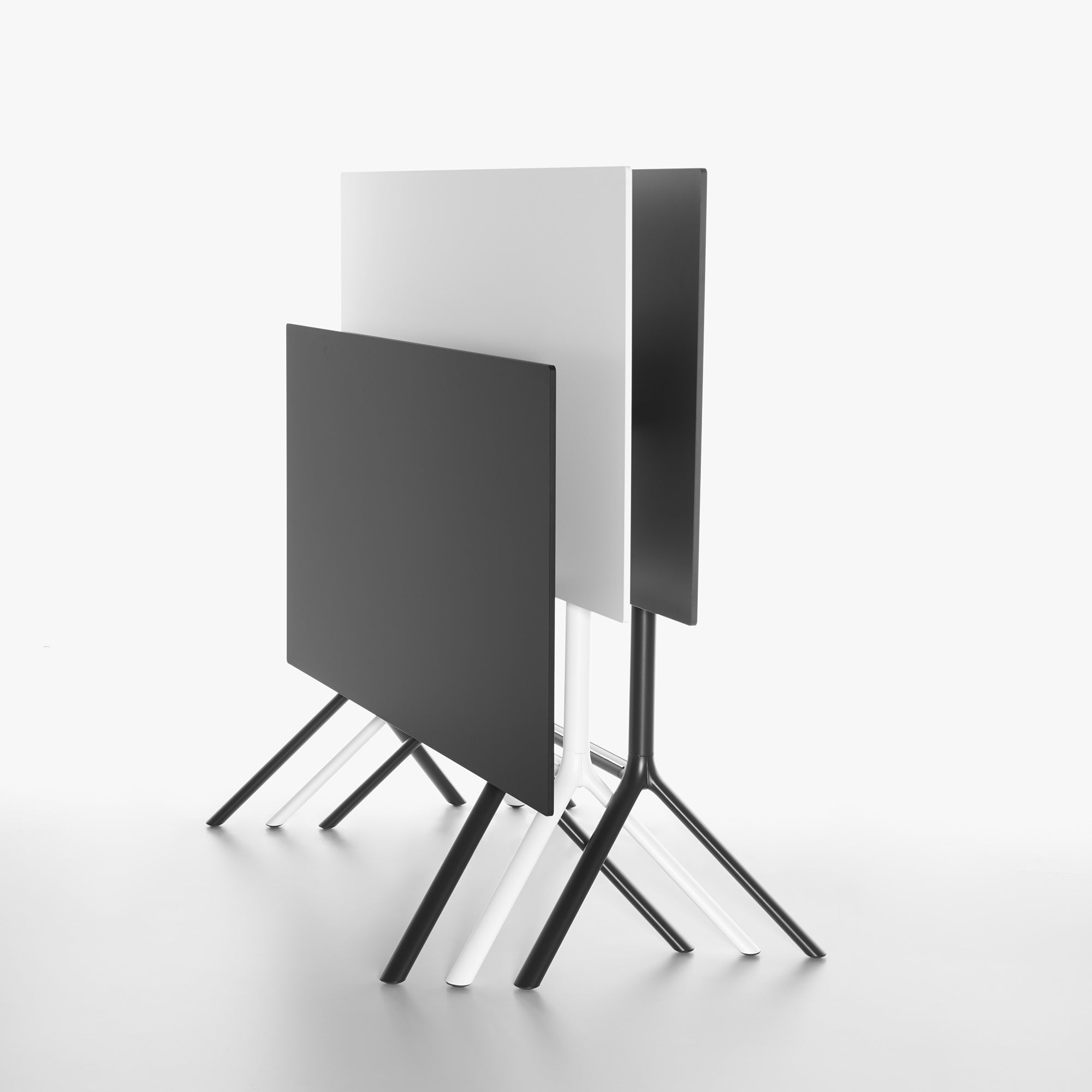 Miura Table Höhe 108 cm